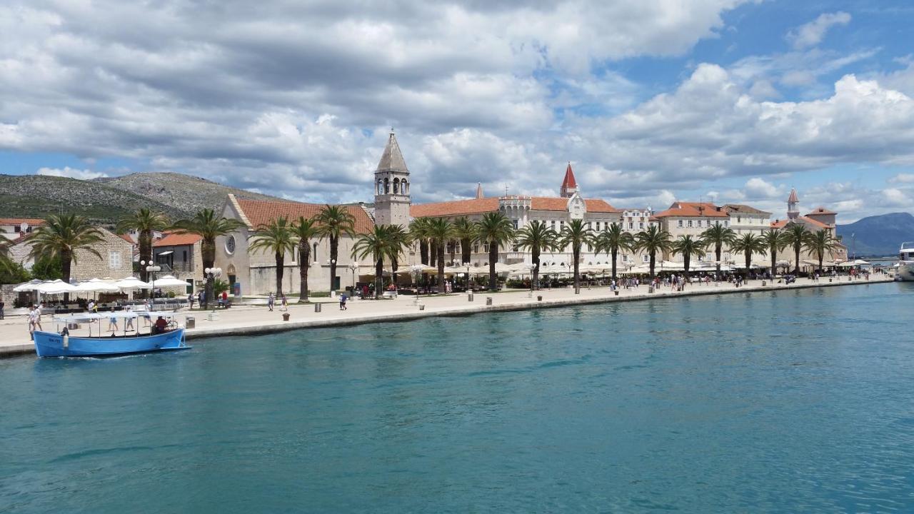 Bayview Lejlighed Trogir Eksteriør billede